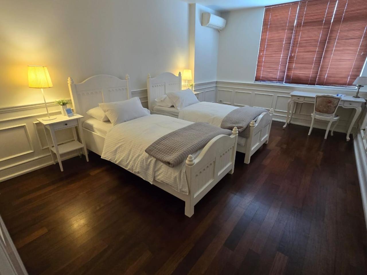 Lana Riverside Apartment Tirana Esterno foto